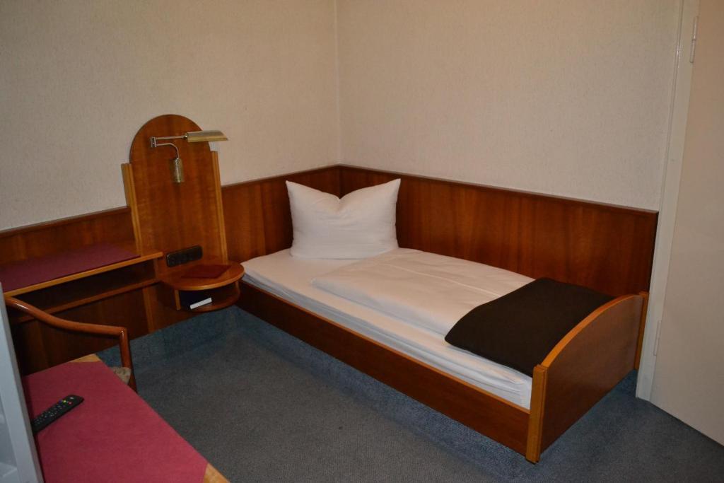 Hotel Walfisch Гасфурт Номер фото